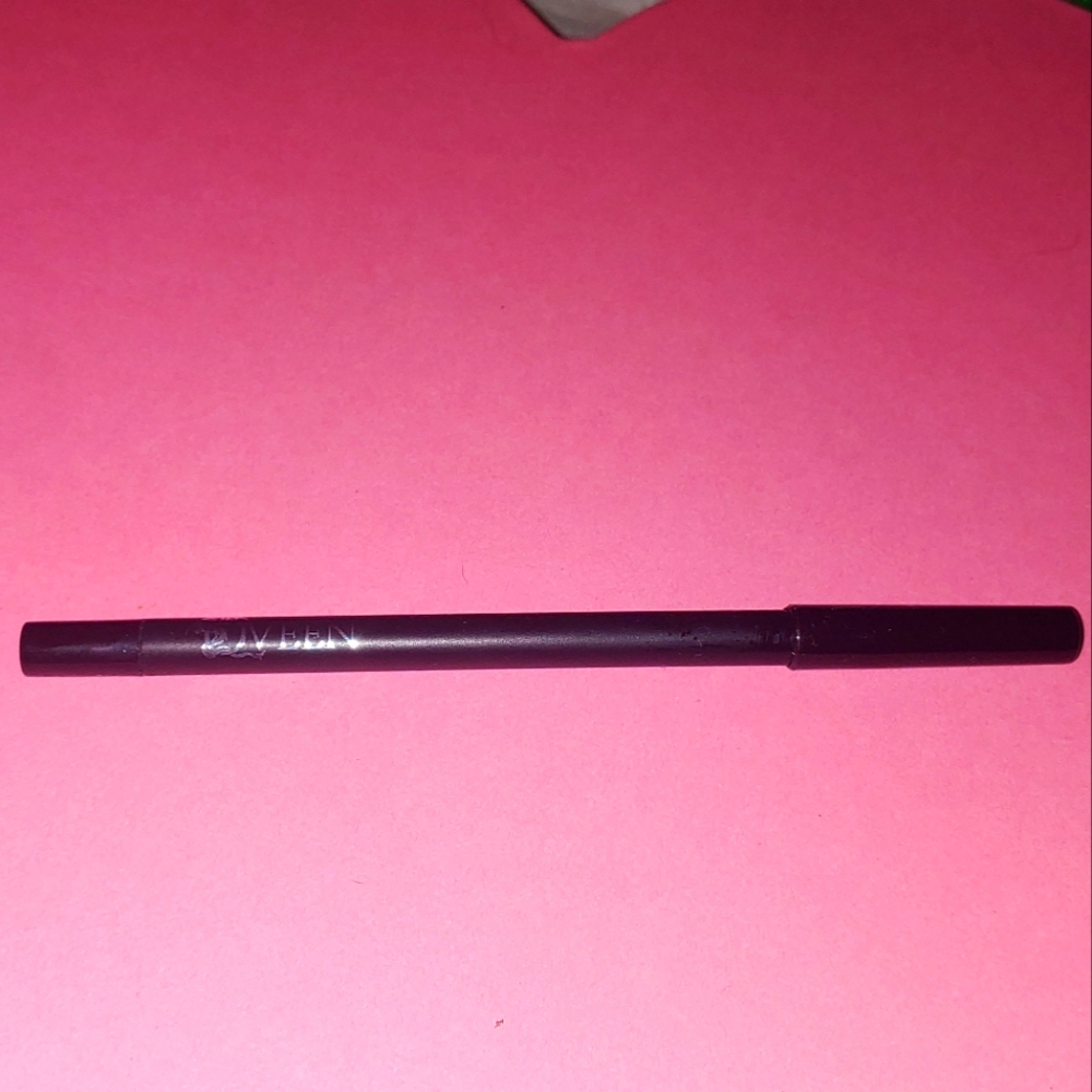 Black Dragonliner Wax Pencil Eyeliner Black QVeen Dragon Liner